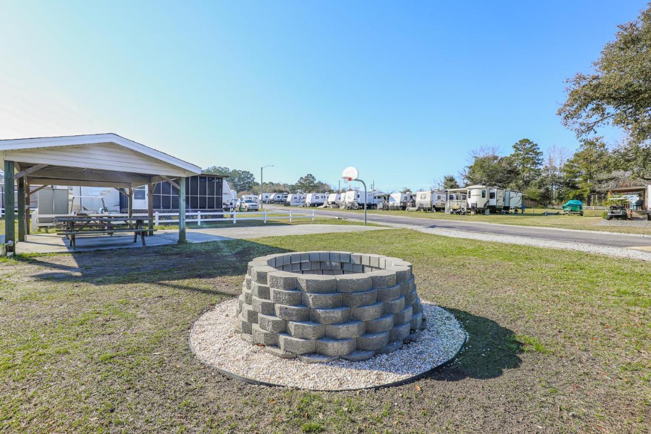 Model Home Near Camp Lejeune With Water View Sneads Ferry المظهر الخارجي الصورة